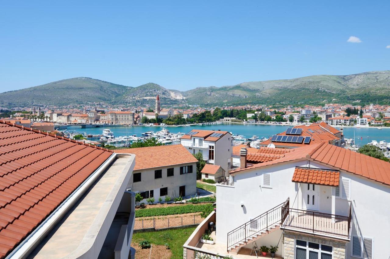 Apartments & Rooms Zaja Trogir Eksteriør billede