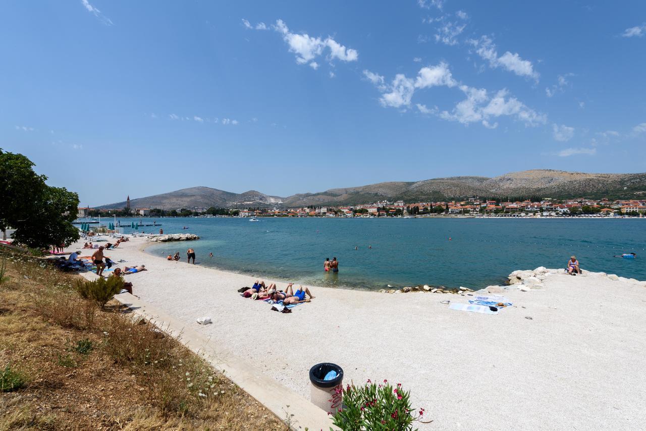 Apartments & Rooms Zaja Trogir Eksteriør billede